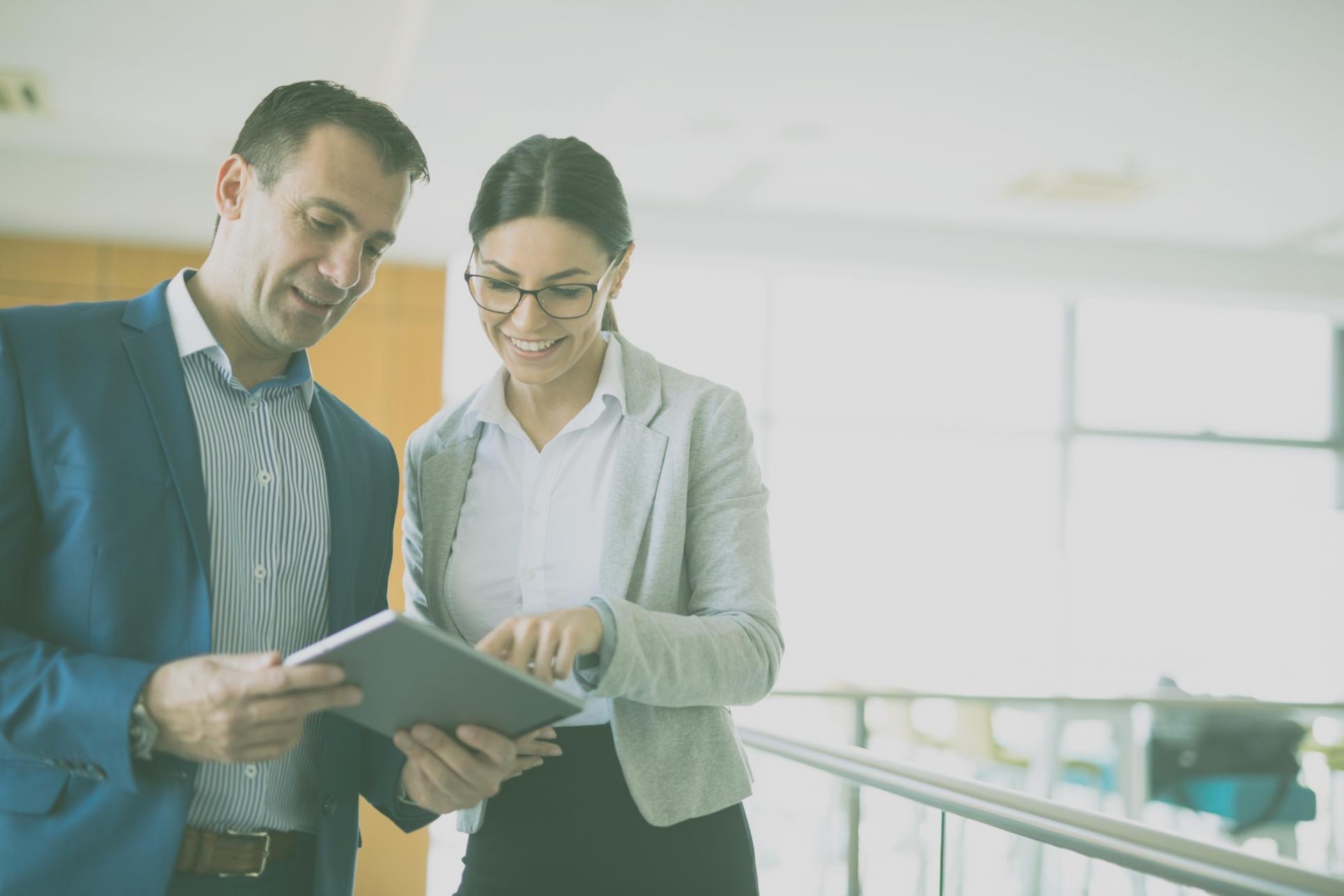Portrait d'Élise Bonnefoy, consultante senior chez Abelorailora
